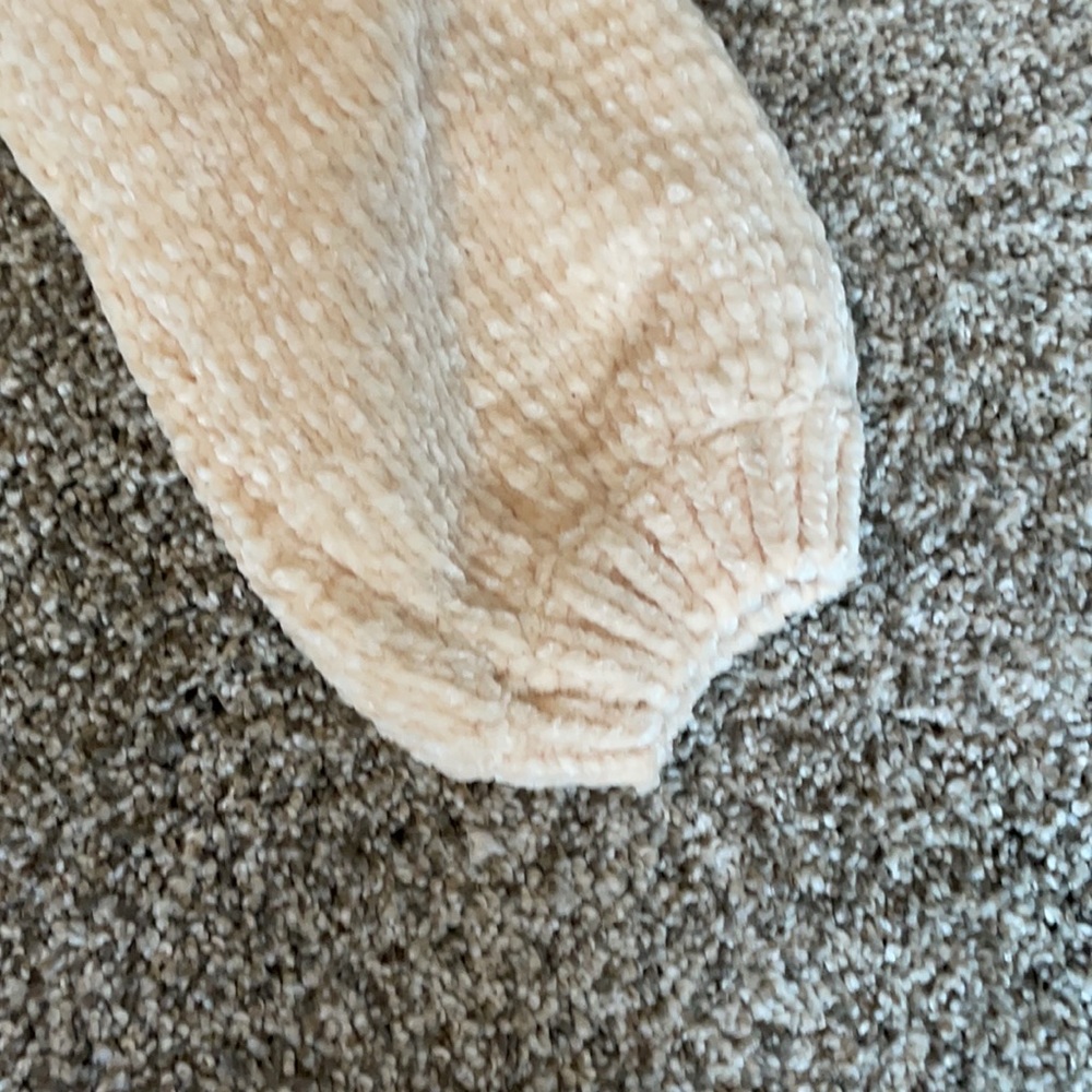 Sweater - Picture 3 of 5